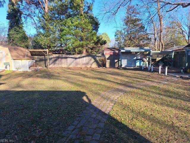 502 Spinnaker RD, Newport News, VA 23602