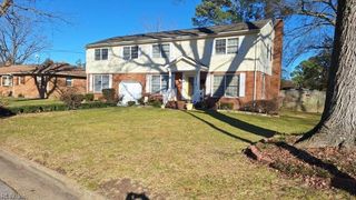 502 Spinnaker RD, Newport News, VA 23602