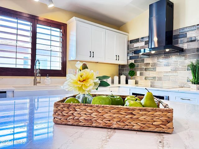 10465 E DUTCHMANS Trail, Gold Canyon, AZ 85118