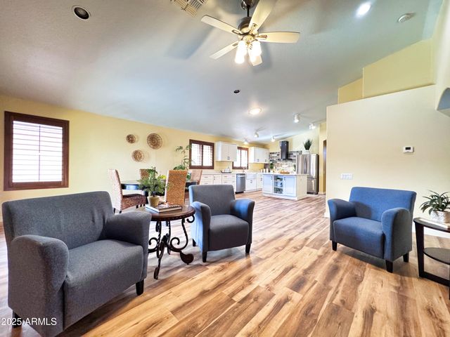 10465 E DUTCHMANS Trail, Gold Canyon, AZ 85118