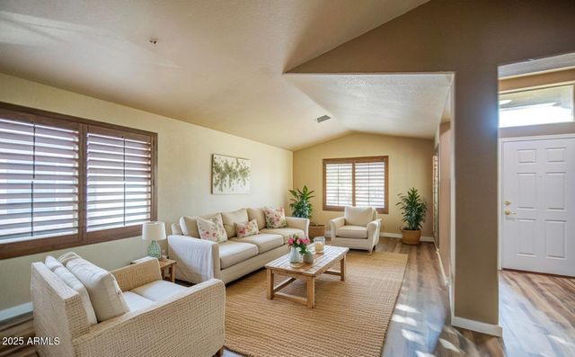 10465 E DUTCHMANS Trail, Gold Canyon, AZ 85118