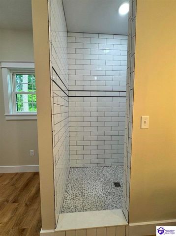 57 Malvern Court, Brandenburg, KY 40108