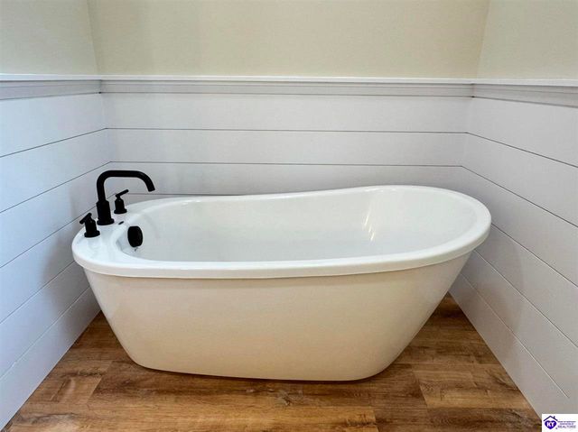 57 Malvern Court, Brandenburg, KY 40108