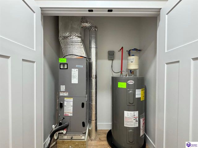 57 Malvern Court, Brandenburg, KY 40108