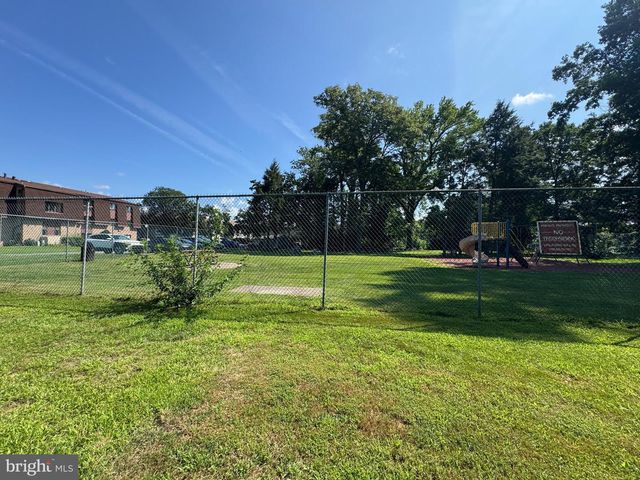 57103-00 DELAIRE LANDING RD #103, Philadelphia, PA 19114