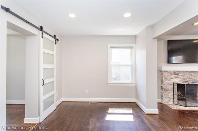 4112 Cornwall Street, Berkley, MI 48072