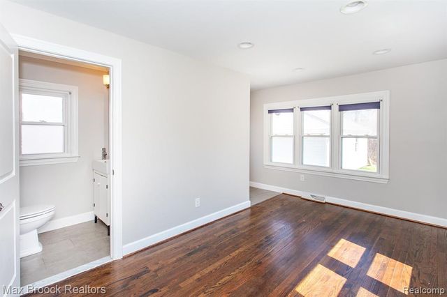 4112 Cornwall Street, Berkley, MI 48072