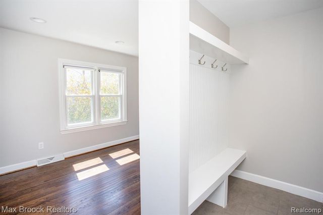 4112 Cornwall Street, Berkley, MI 48072