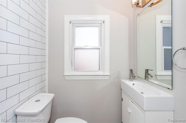 4112 Cornwall Street, Berkley, MI 48072