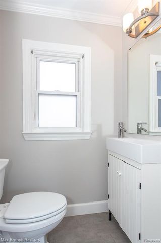 4112 Cornwall Street, Berkley, MI 48072