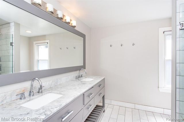 4112 Cornwall Street, Berkley, MI 48072