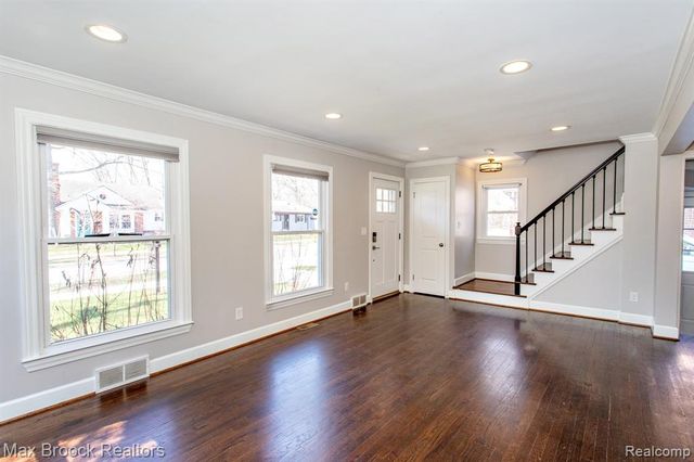 4112 Cornwall Street, Berkley, MI 48072