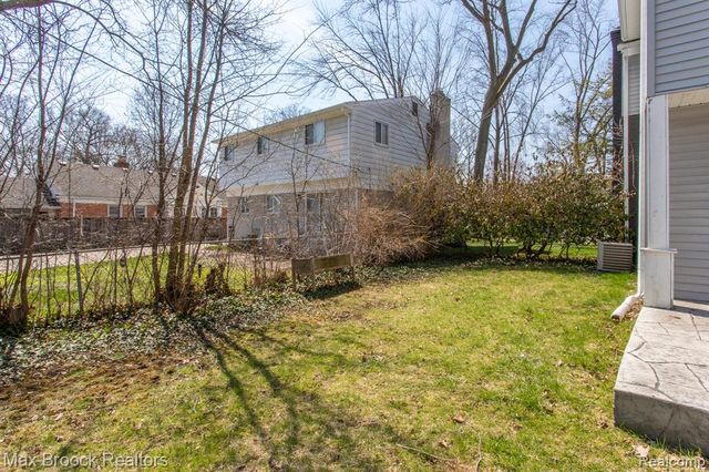 4112 Cornwall Street, Berkley, MI 48072