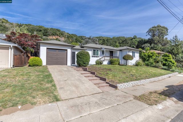 4353 Bermuda Ave, Oakland, CA 94619