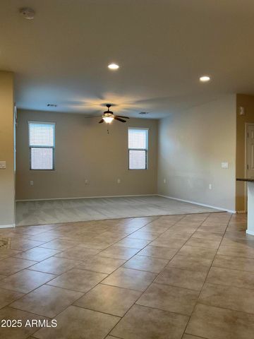 13979 E CHEAVRONT Loop, Vail, AZ 85641