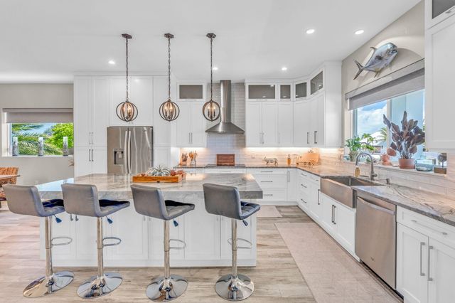 145 Venetian Drive, Lower Matecumbe, FL 33036