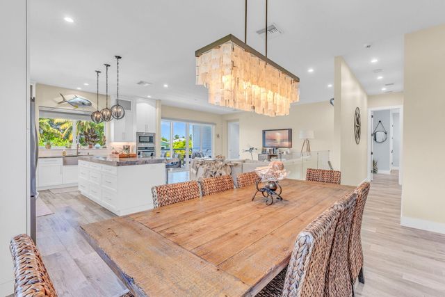 145 Venetian Drive, Lower Matecumbe, FL 33036