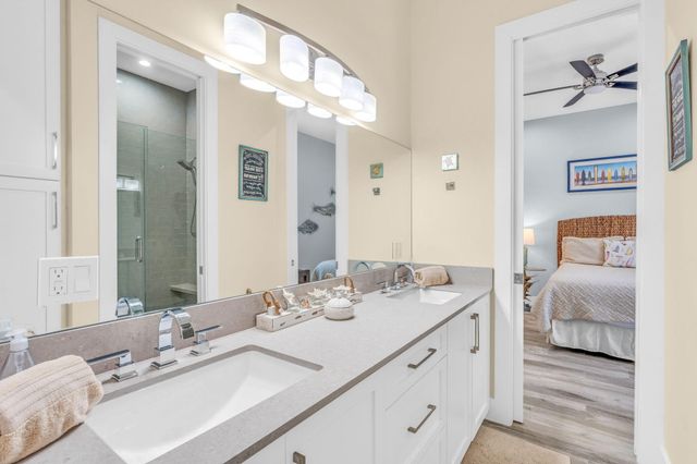 145 Venetian Drive, Lower Matecumbe, FL 33036