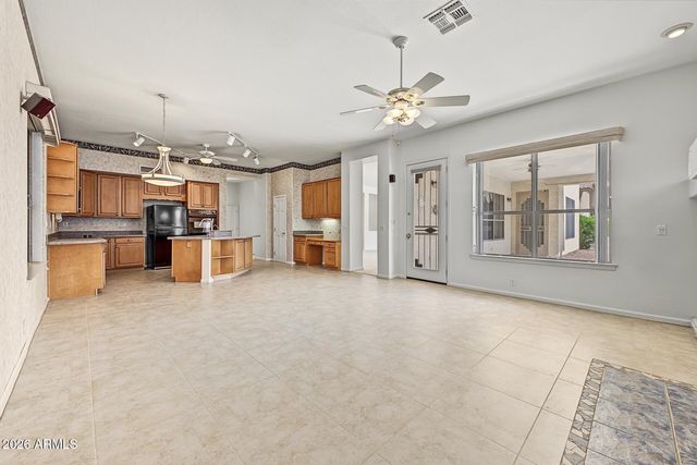 6125 W KIMBERLY Way, Glendale, AZ 85308