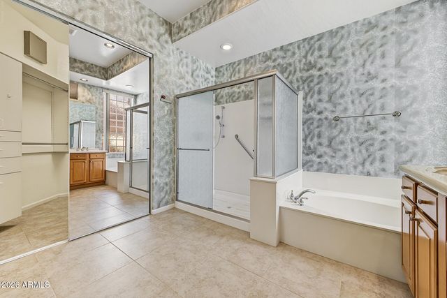 6125 W KIMBERLY Way, Glendale, AZ 85308