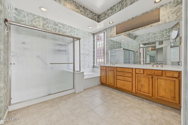 6125 W KIMBERLY Way, Glendale, AZ 85308