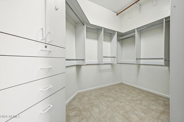 6125 W KIMBERLY Way, Glendale, AZ 85308