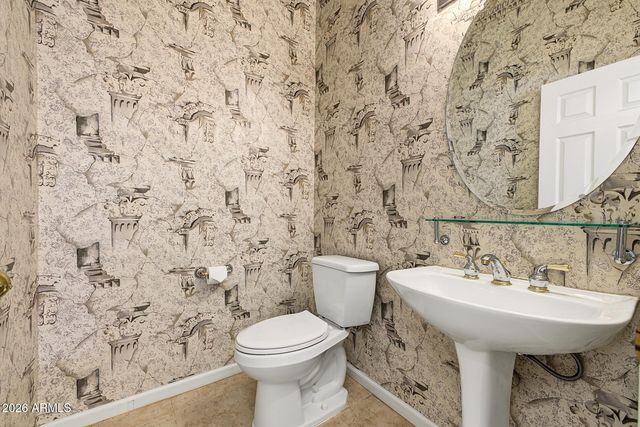 6125 W KIMBERLY Way, Glendale, AZ 85308