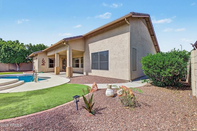 6125 W KIMBERLY Way, Glendale, AZ 85308