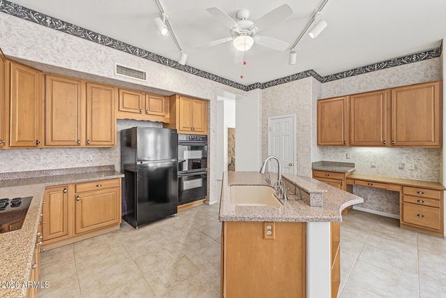 6125 W KIMBERLY Way, Glendale, AZ 85308