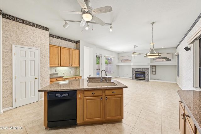 6125 W KIMBERLY Way, Glendale, AZ 85308