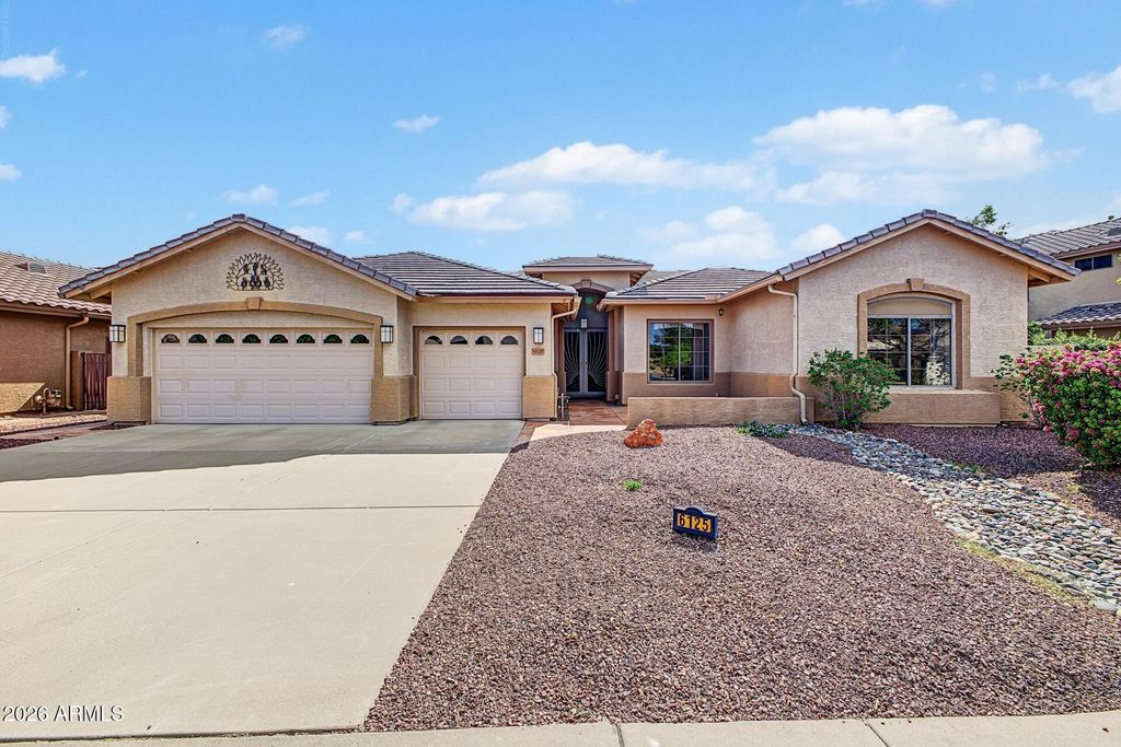 6125 W KIMBERLY Way, Glendale, AZ 85308 — photo 2