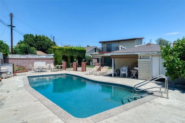 8315 Canterbury Avenue, Sun Valley, CA 91352