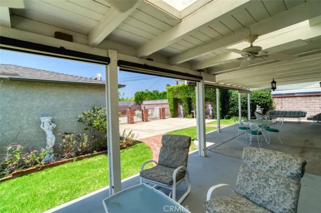 8315 Canterbury Avenue, Sun Valley, CA 91352