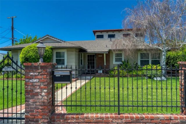 8315 Canterbury Avenue, Sun Valley, CA 91352