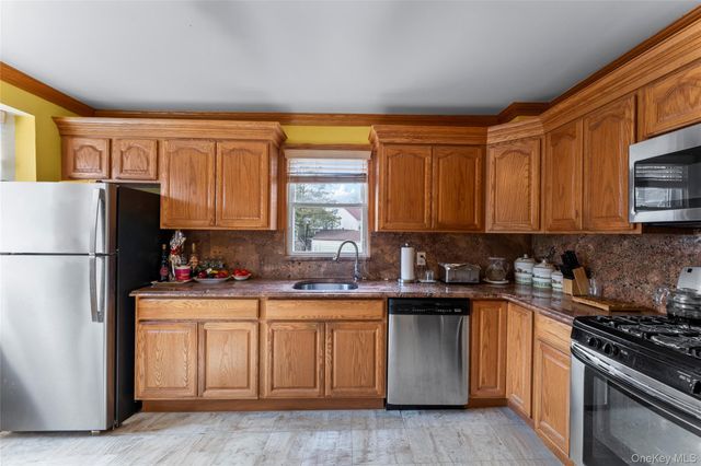 18 Butler Place, Yonkers, NY 10710