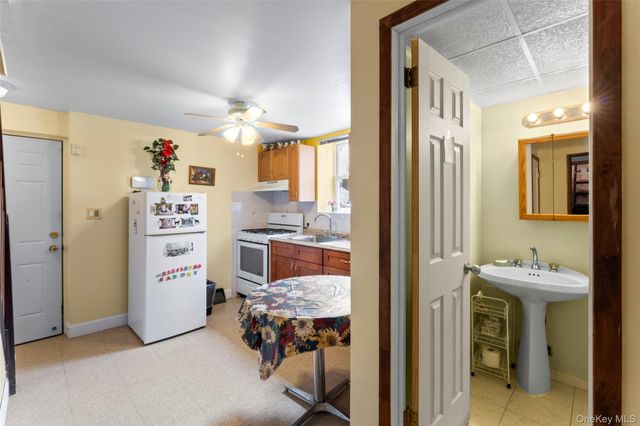 18 Butler Place, Yonkers, NY 10710