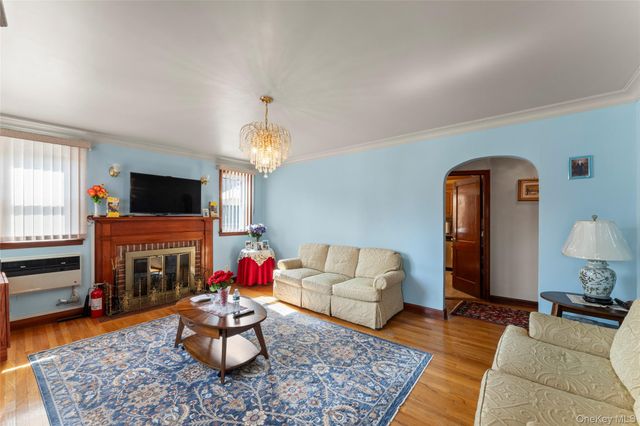 18 Butler Place, Yonkers, NY 10710