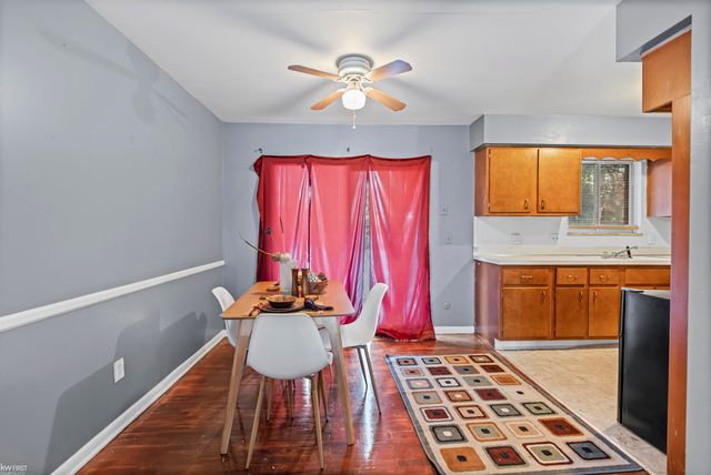 3522 Ridgecliffe Drive, Flint, MI 48532