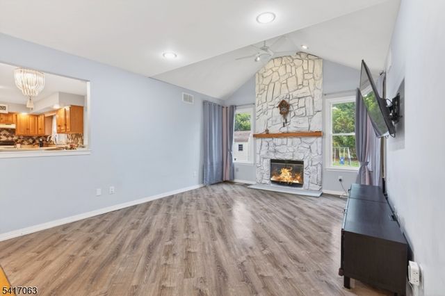 5 Hughey Ln, Hillsborough Twp., NJ 08844