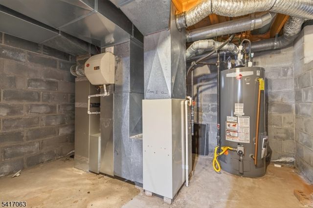 5 Hughey Ln, Hillsborough Twp., NJ 08844