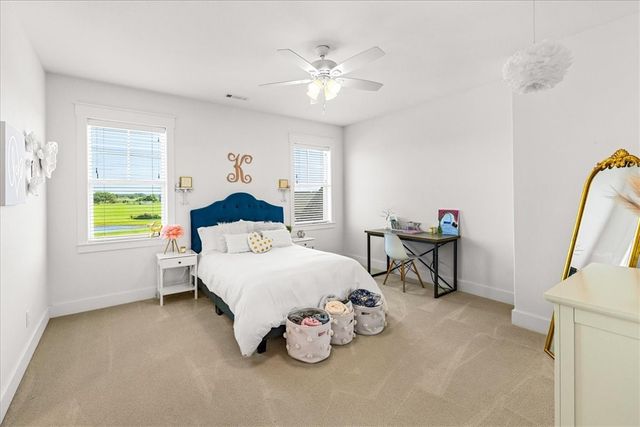 9826 Philpott Road, Bentonville, AR 72713