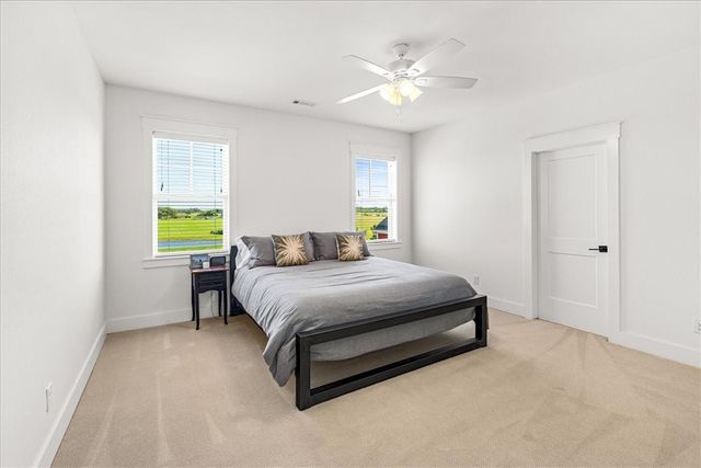 9826 Philpott Road, Bentonville, AR 72713