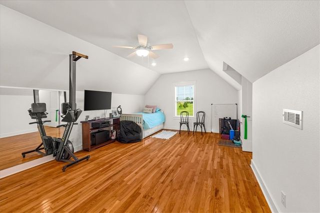 9826 Philpott Road, Bentonville, AR 72713