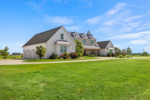 9826 Philpott Road, Bentonville, AR 72713