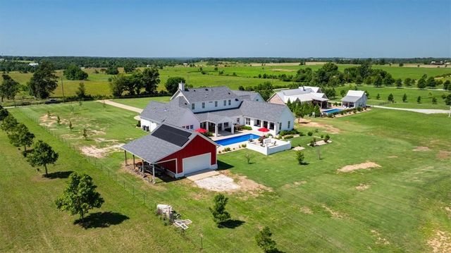 9826 Philpott Road, Bentonville, AR 72713