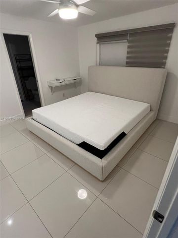 10153 SW 51st St, Cooper City, FL 33328