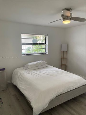 10153 SW 51st St, Cooper City, FL 33328