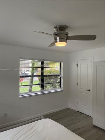 10153 SW 51st St, Cooper City, FL 33328