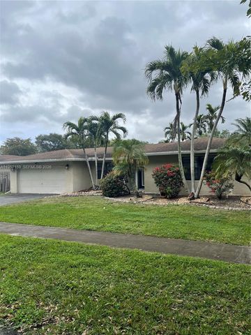 10153 SW 51st St, Cooper City, FL 33328