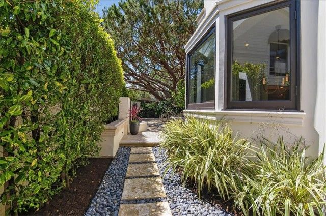 34 Smithcliffs, Laguna Beach, CA 92651